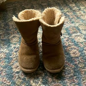 Bearpaw suede leather boots - toddler sz 10